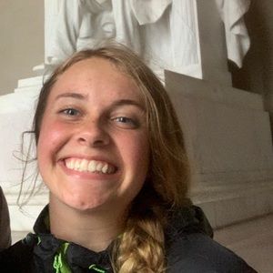 Meet your Posher, Abby